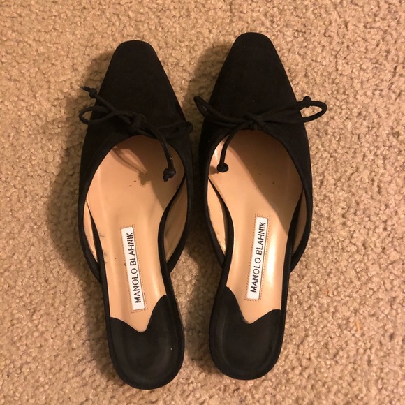 Manolo Blahnik Shoes - Manolo Blahnik ballerimu flats in black suede